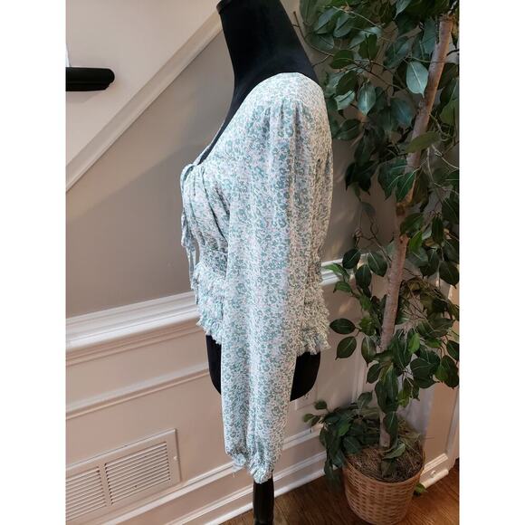 Millibon Blouse Top Womens L Green Floral Ruffled Smocked Tie Front Square Neck - Picture 12 of 12